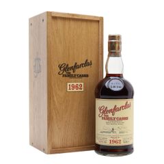 Glenfarclas 1962 / Sherry Cask #2647 / Family Cask III