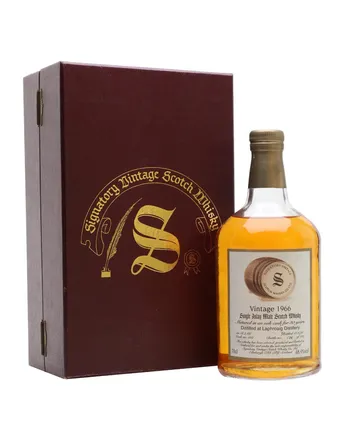 Laphroaig 1966 30 Year Old Signatory
